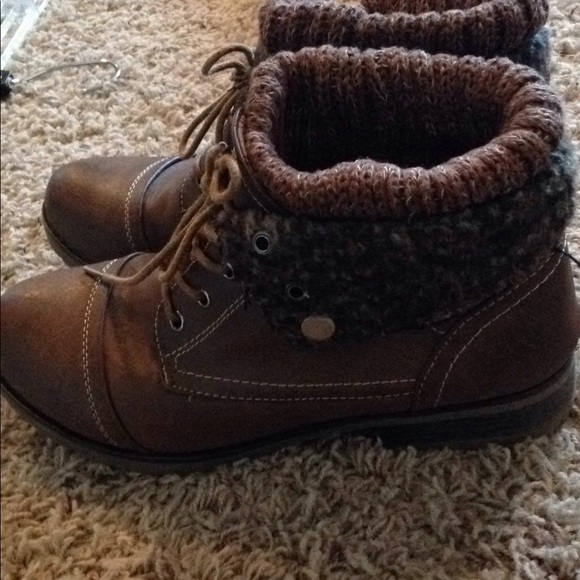 Ankle boots - Picture 2 of 6